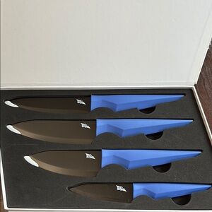twiggy LONDON Precision Electric Blue Knife Set